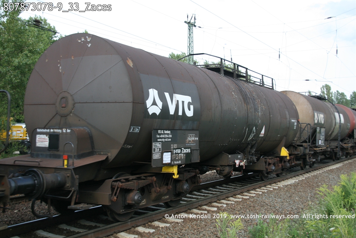 807873078-9_33_Zaces.jpg